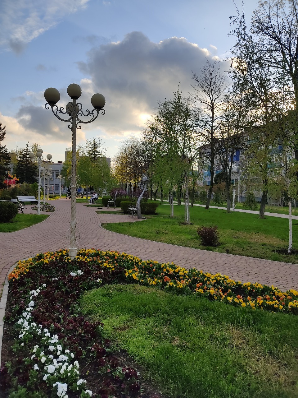 Погода в заре. Августовский пасмурный день. Погода на неделю Славянск на Кубани Краснодарский край.