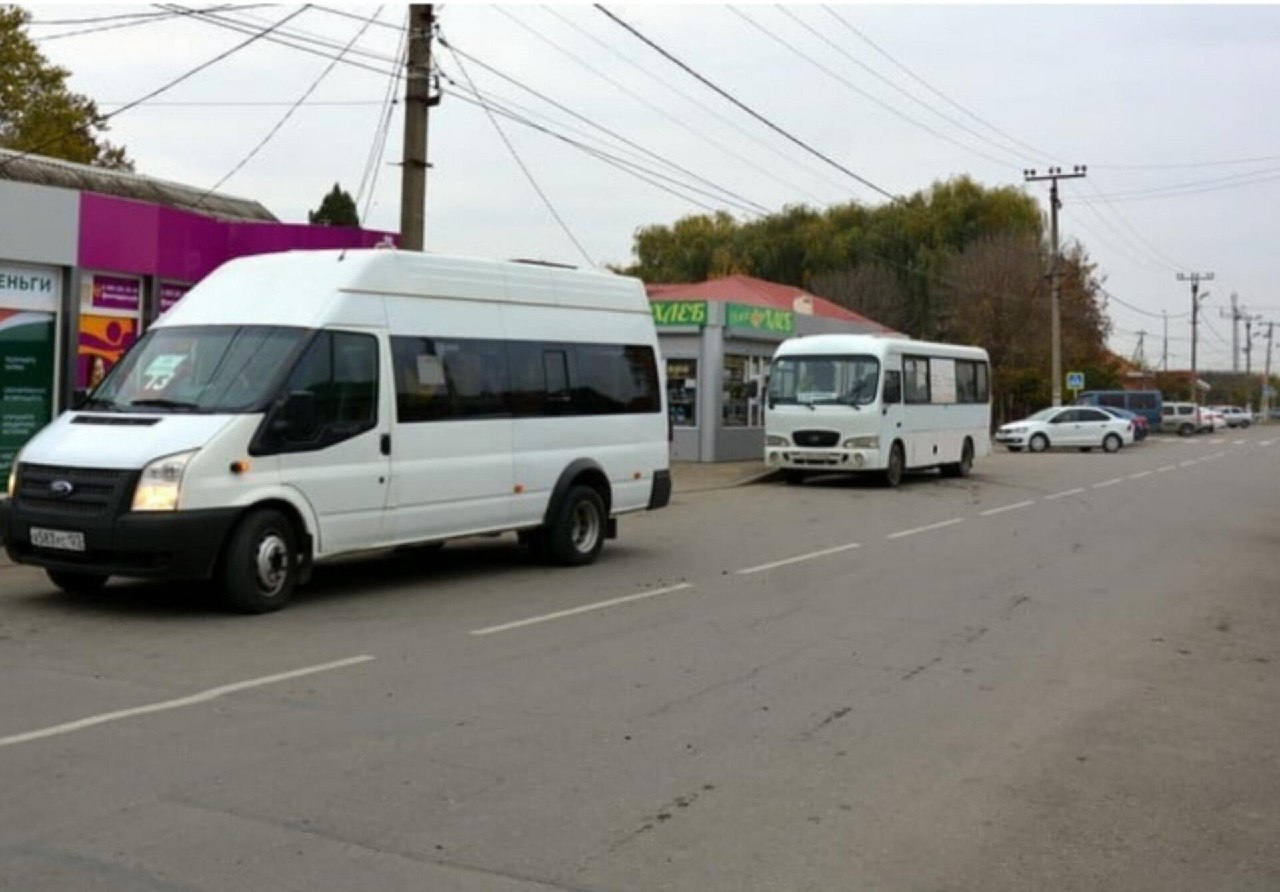 В поминальные дни в Славянске-на-Кубани увеличится количество маршруток |  20.04.2023 | Славянск-на-Кубани - БезФормата